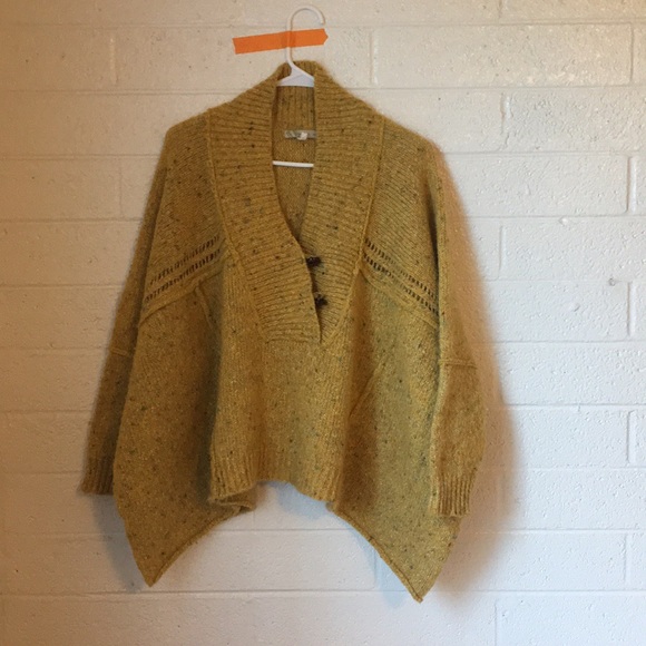 Modcloth Sweaters - 🌈🍯Modcloth Mustard rainbow flecked sweater